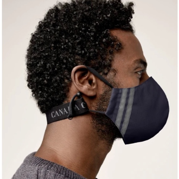 NWT Canada Goose Face Mask L/XL Navy - Picture 3 of 12